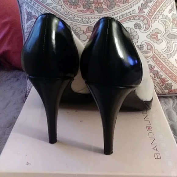 Bandalino heels - Picture 3 of 4
